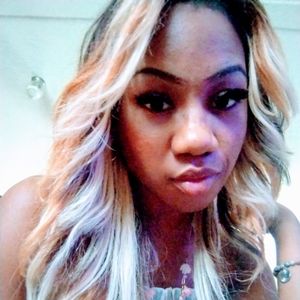 Meet your Posher, Alisha